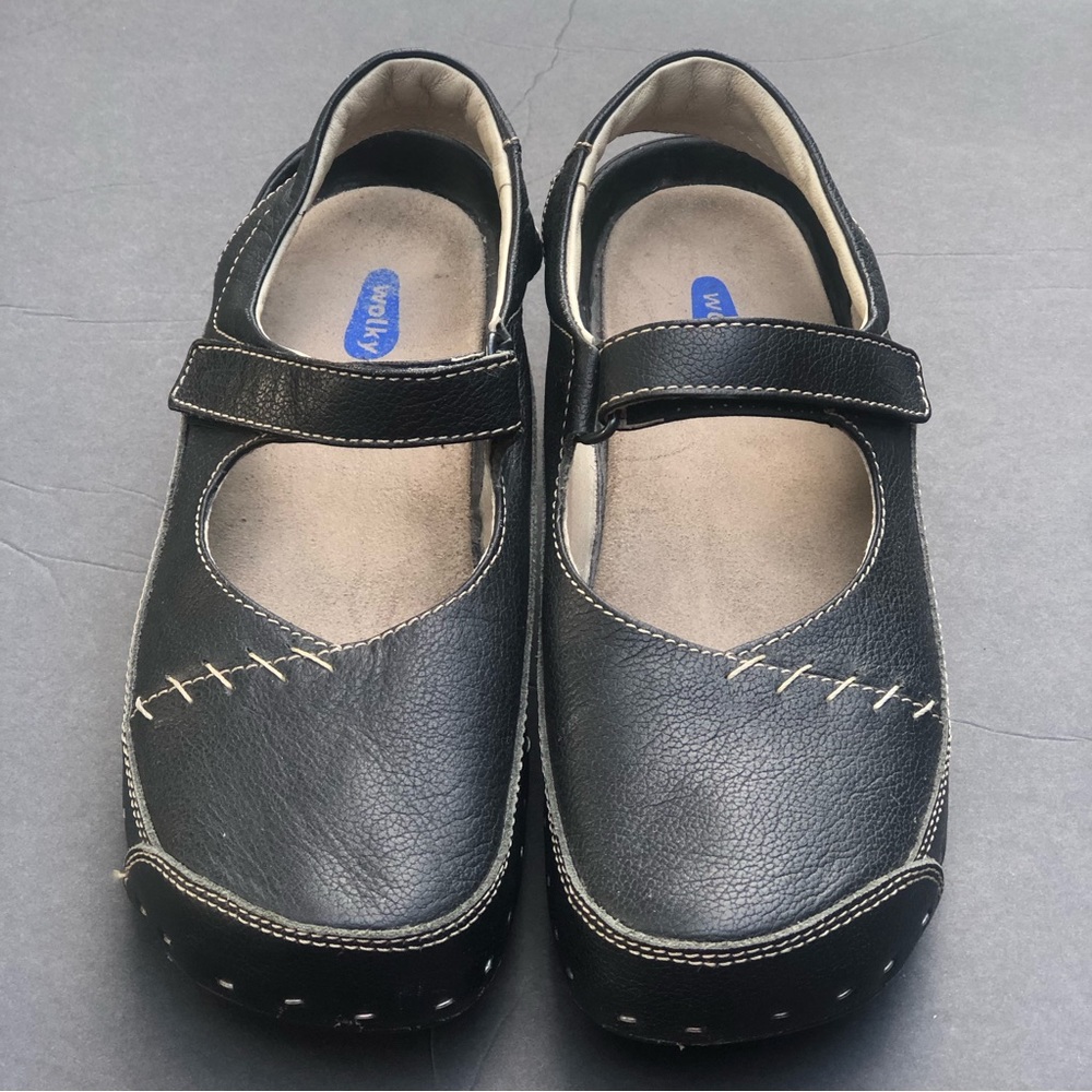 Silky Mary Jane women’s walking shoes size 42 EUR